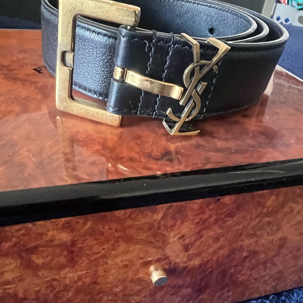 YSL casandra belt